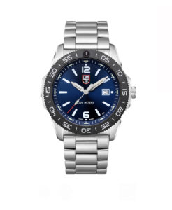 44mm Diameter Origin - Swiss Made Constant glow for up to 25 years in any light condition Water Resistance - 200 Meters, 20 ATM, 660 feet, individually tested Movement - Ronda 515 Battery/Battery Life - 395 / 50 Months Case - 316L Stainless steel case Bezel - Uni-directional rotating CARBONOX™ Case Back - 316l stainless steel, screwed in Crystal - Sapphire with anti-reflective coating Crown - 316L Stainless steel, screw in, protected crown Height - 12mm Weight - 175g